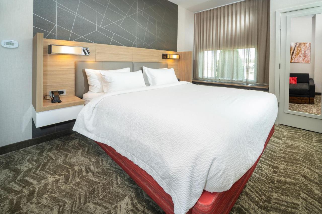 Springhill Suites By Marriott Kenosha Exterior foto